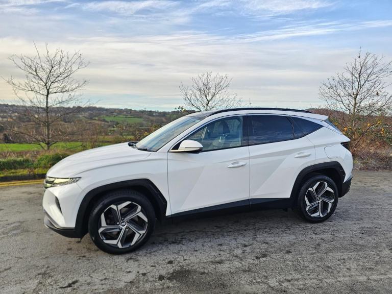 HYUNDAI TUCSON 1.6 ULTIMATE T-GDI HEV AUTO 2022 72 plate