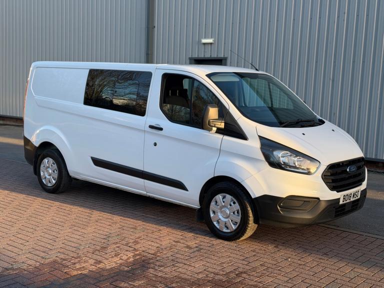 2018-18 Ford Transit Custom LWB D/Cab 6 Seater Crew Van, FSH. FULL MOT
