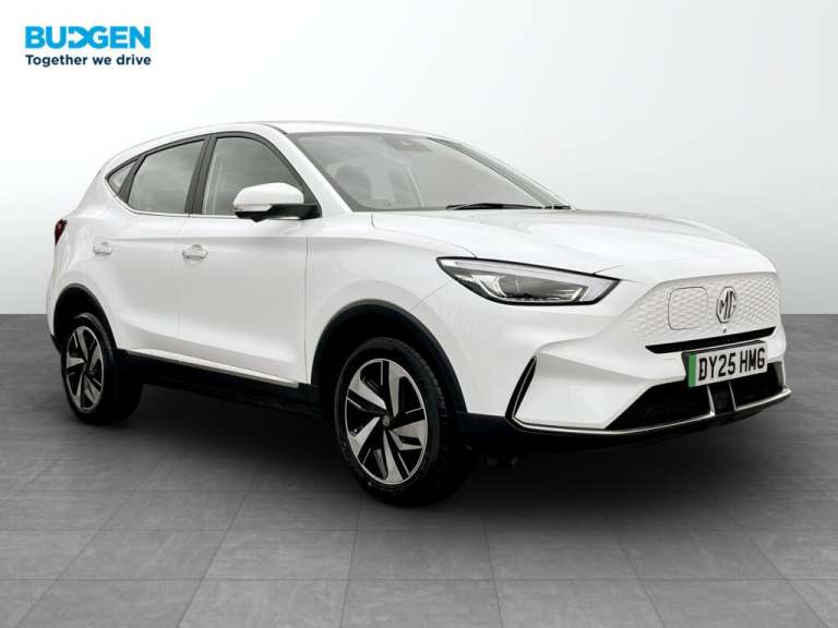 2025 MG MG ZS 72.6kWh SE Long Range Auto 5dr HATCHBACK Electric Automatic