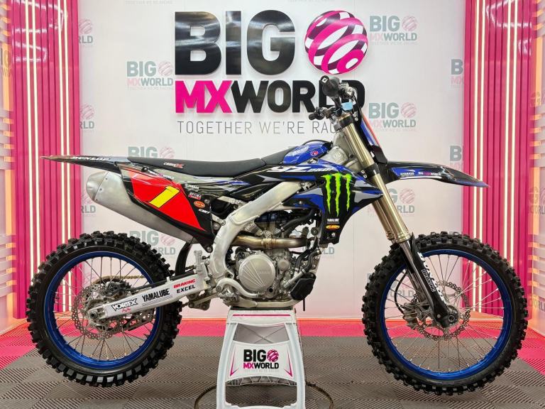 Yamaha YZF 250 2025 - 34Hrs - Stock & Clean