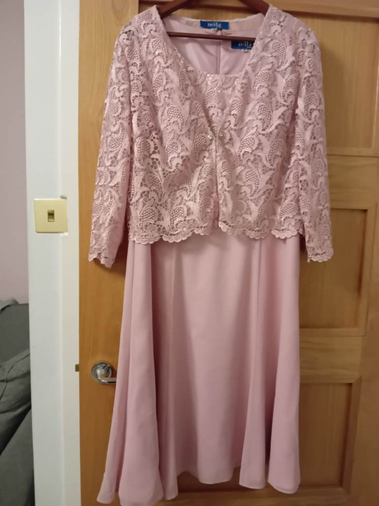 Mother of the bride outfit