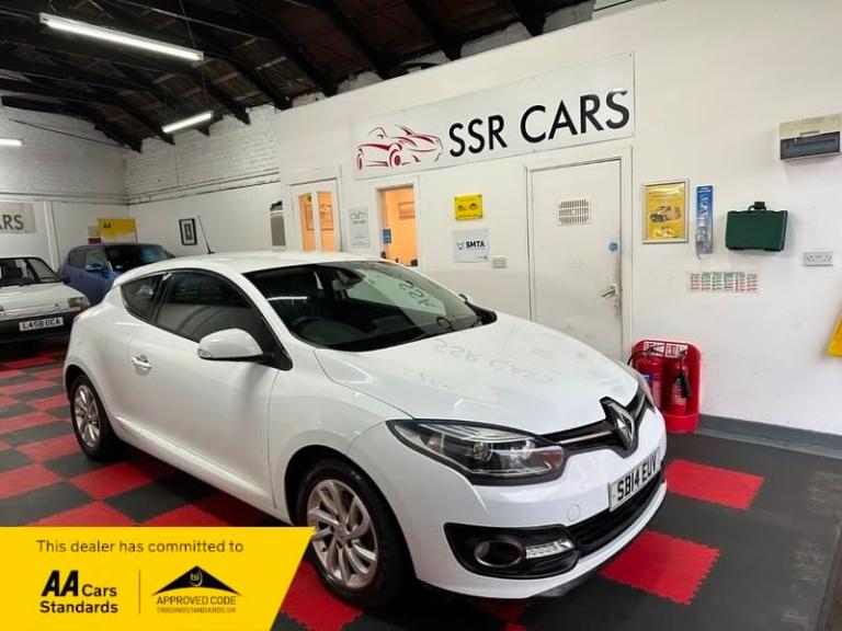 Renault Megane 1.5 dCi ENERGY Dynamique TomTom Coupe 3dr Diesel Manual Euro 5 (s
