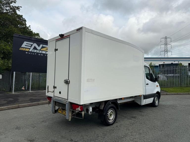 2018 68 REG MERCEDES BENZ SPRINTER 314 CDI MWB FRIDGE VAN AUTO WHITE EURO 6