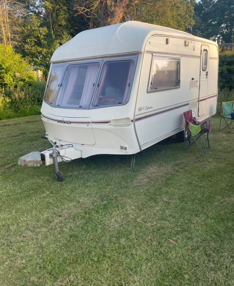 Lunar 2berth caravan 