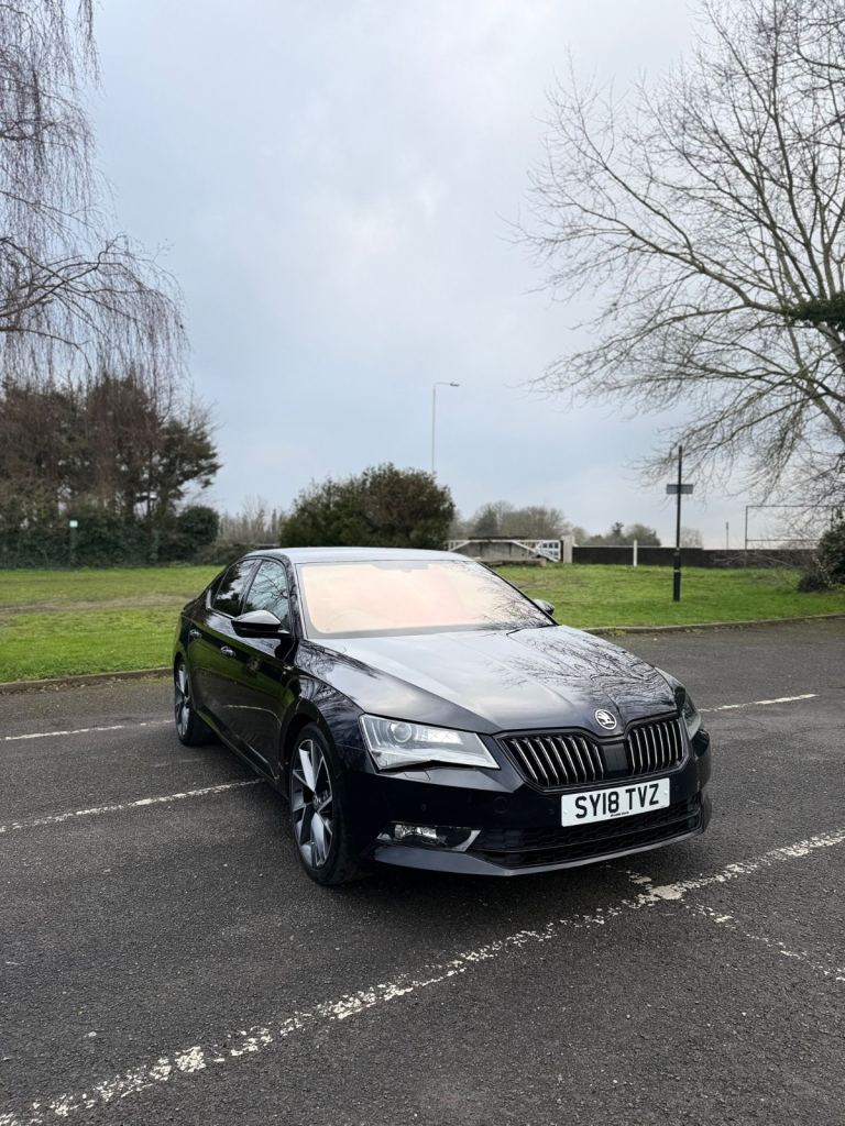 Skoda, SUPERB, Hatchback, 2018, Semi-Auto, 1968 (cc), 5 doors