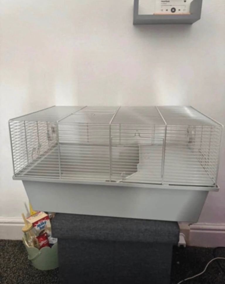 Light grey hamster cage 