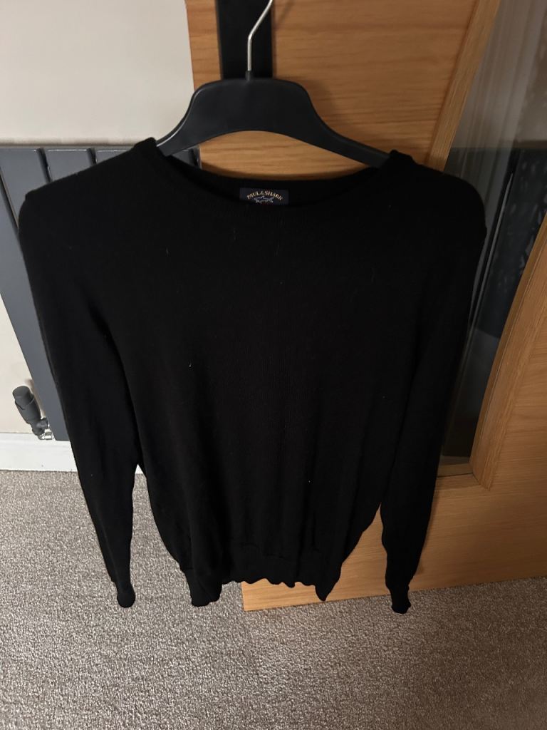 Paul& Shark sweater 