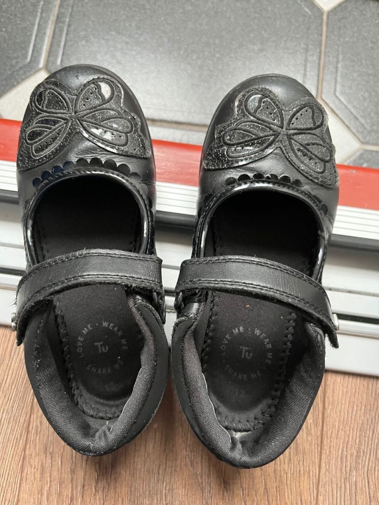 TU Kids Black School Shoes with Butterfly Detail – Size 13, Good Condition