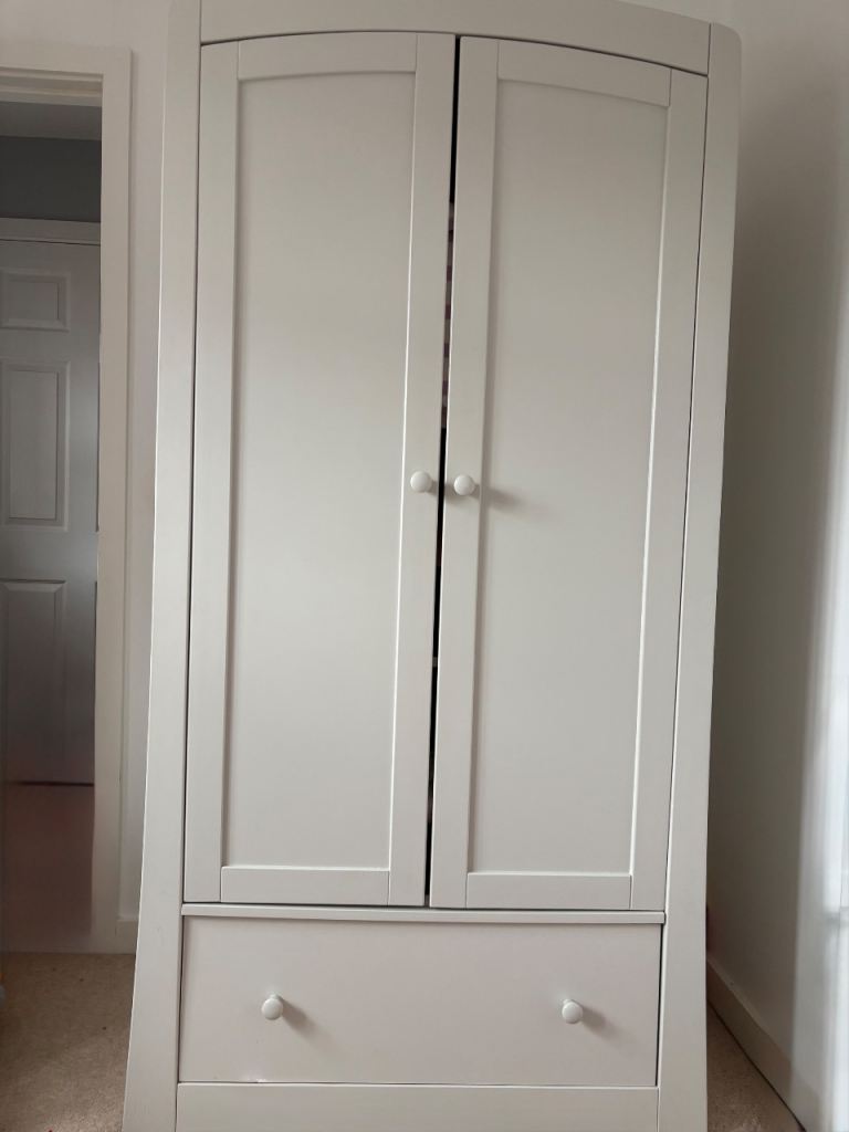 Mama & Papa Wardrobe 