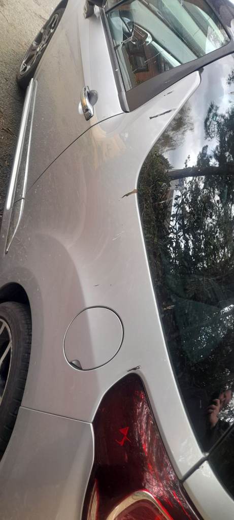 CITROEN DS3 1.6 DIESEL LONG MOT £20 ROAD TAX A YEAR PRICED TO SELL AT 995 ..