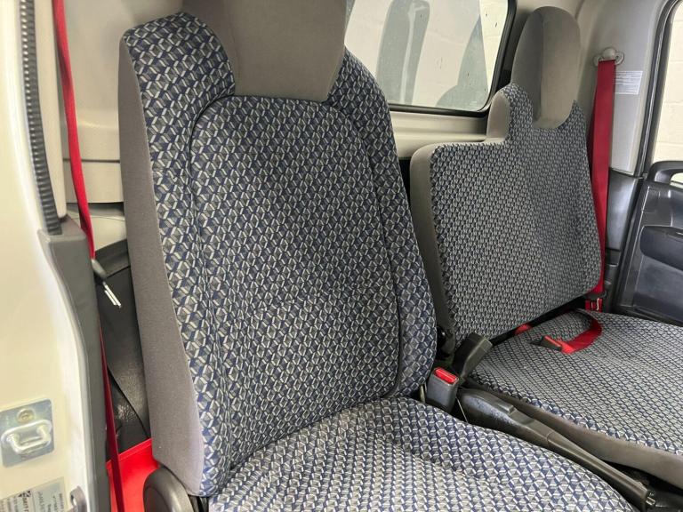 2022 Isuzu N35 Chassis Cab CHASSIS CAB DIESEL Manual