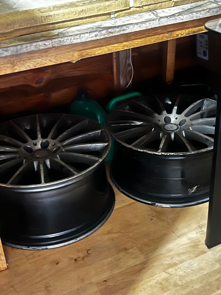 Mercedes alloy wheels