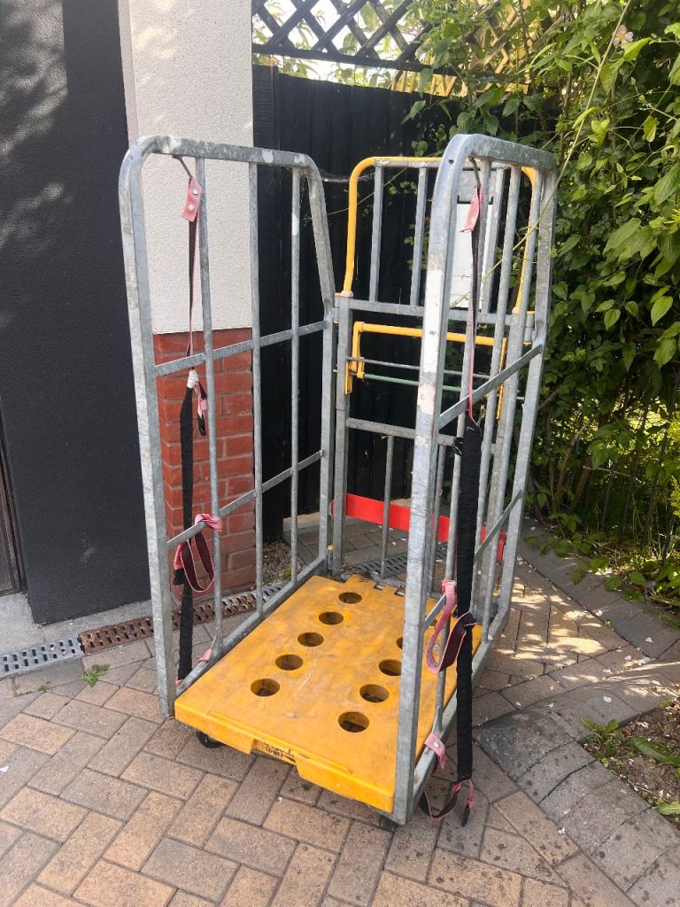 Heavy Duty Roll Trolley Cage - Foldable
