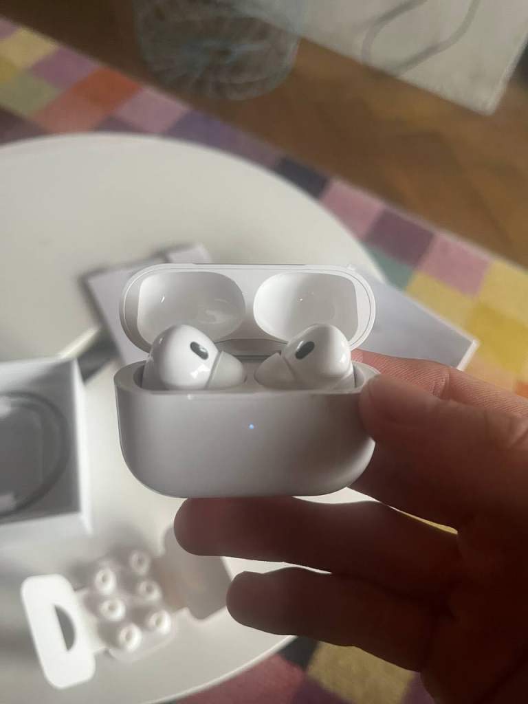 Apple AirPods Pro 2nd Gen – As Good As New