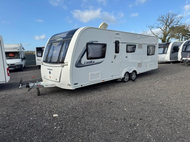 2017 COMPASS CASITA 840 6 BERTH FIXED BED 8FT WIDE MOTOR MOVER 