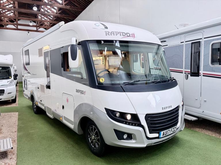 RAPIDO DISTINCTION I90 A CLASS / 4 BERTH / ISLAND BED / 2017 / AUTO / MOTORHOME