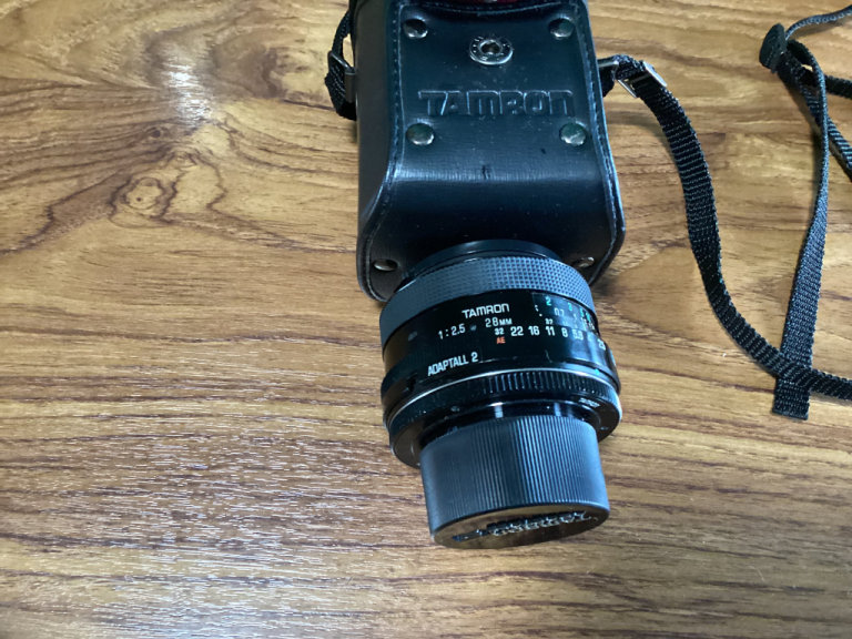 TAMRON ADAPTALL LENS  2.5 mm WIDE ANGLE LENS BOOKLET CASE