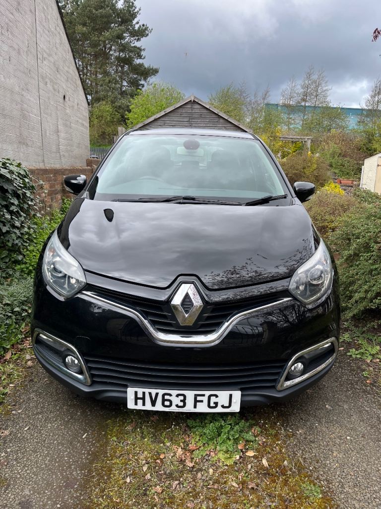 Renault Captur LOW MILEAGE