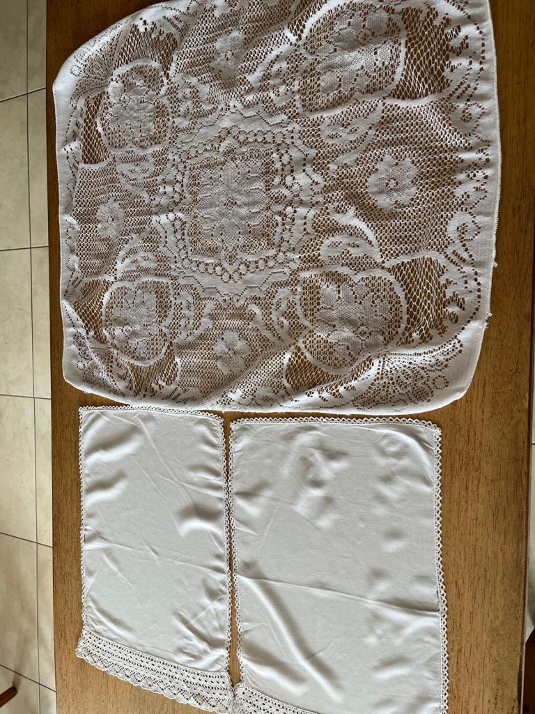 Lace Table cloth and two vintage armchair covers