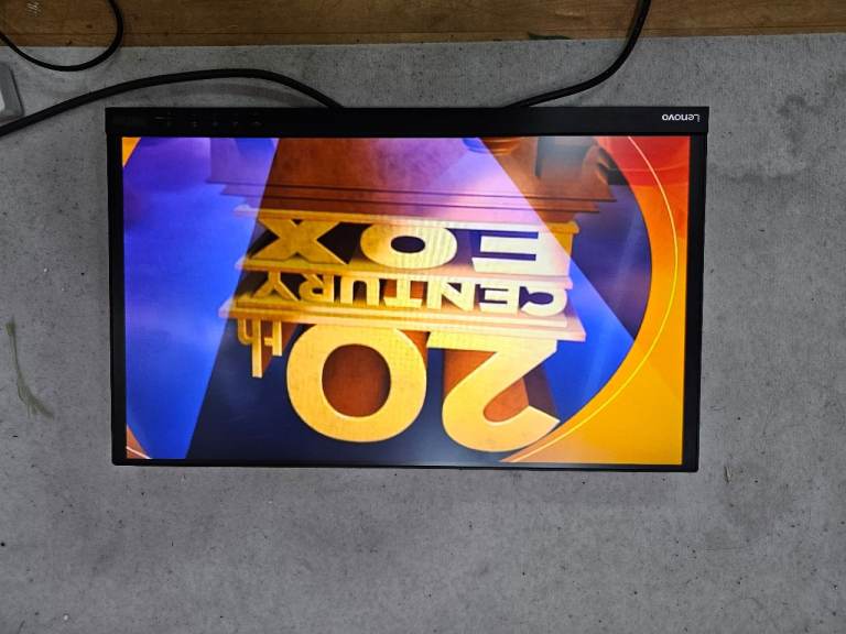 Lenovo 23" hd monitor 