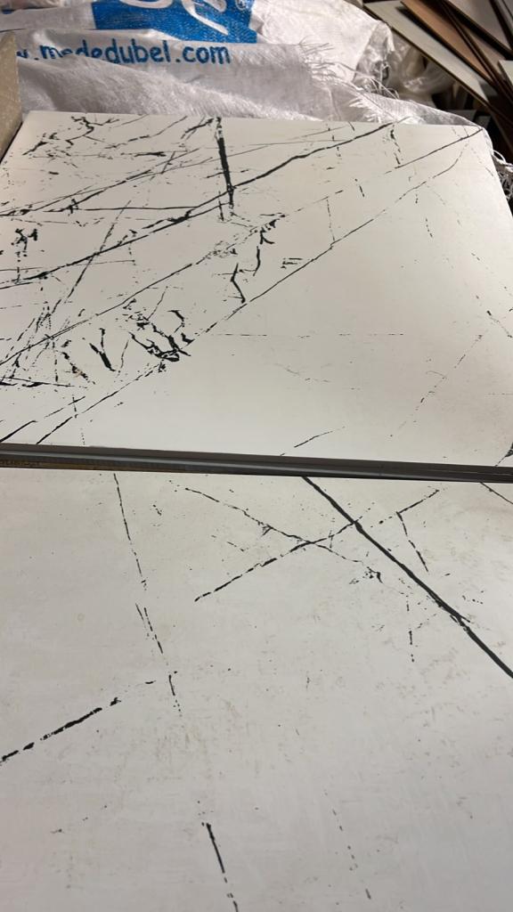 New Ceramic Tiles - White with Black Marble Effect