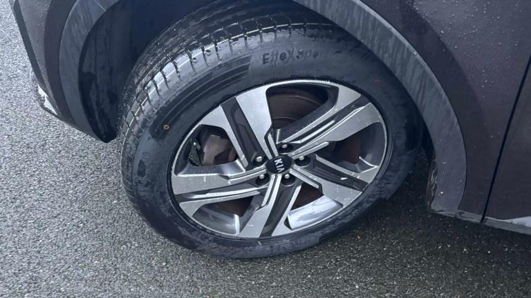 2021 Kia Sorento 1.6 T-GDi HEV 3 5dr Auto SUV Hybrid Ele Automatic