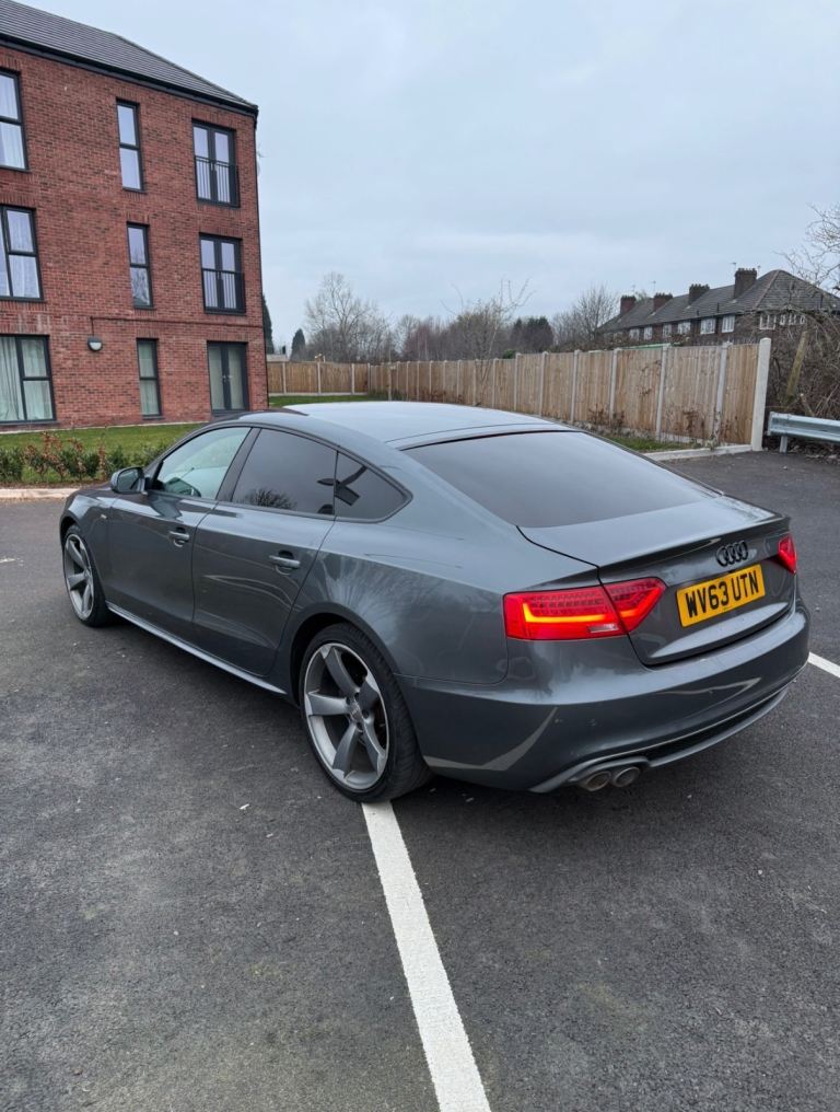 Audi, A5, Hatchback, 2013, Semi-Auto, 1968 (cc), 5 doors