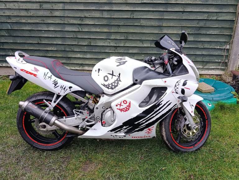Honda CBR 600 F4 – 2002 | Joker Edition