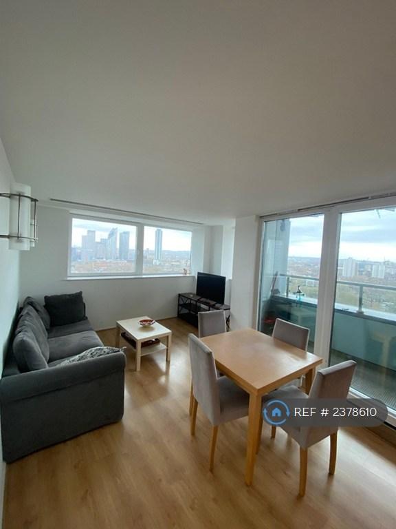 2 bedroom flat in Westminster Bridge Road, London, SE1 (2 bed) (#2378610)