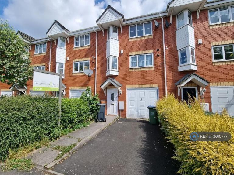 4 bedroom house in Anderson Road, Smethwick, B66 (4 bed) (#3016777)