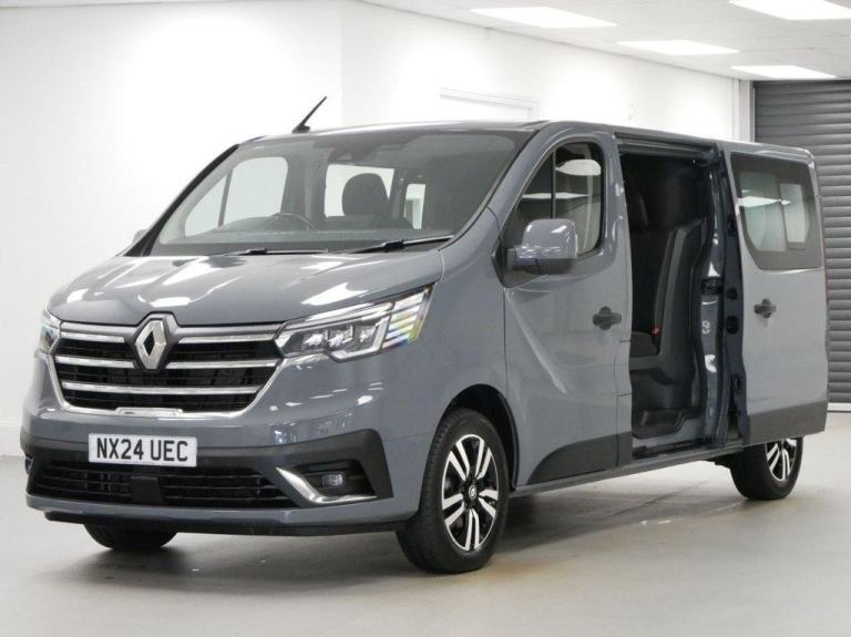 2024 RENAULT TRAFIC LL30 2.0 B/DCI 150 BHP LONG EXTRA SPORT CREWCAB ( NO VAT )