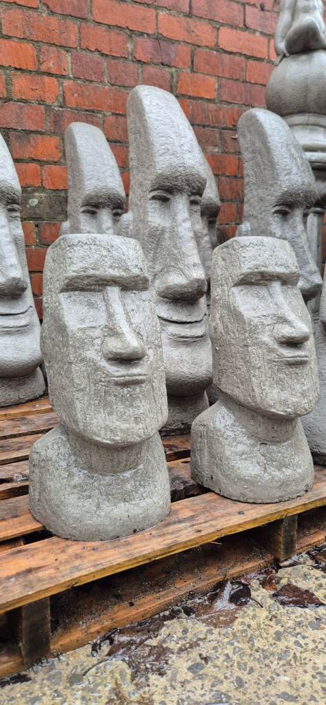 image for Concrete Easter island 🗿 heads statues
