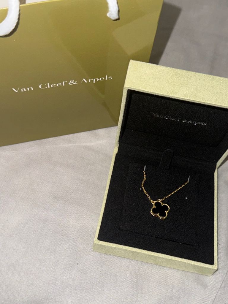image for Van cleef black clover necklace 