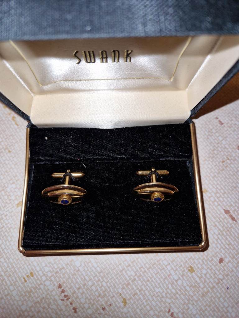 Pair of Cufflinks in presentation box.