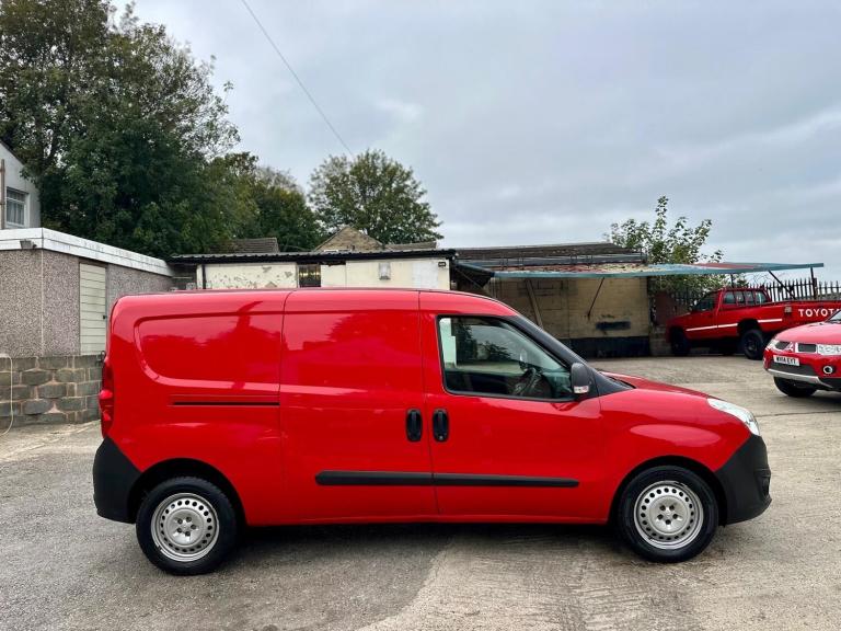 2016 Vauxhall Combo 2300 1.6 CDTI 16V H1 Van Tecshift PANEL VAN Diesel Manual