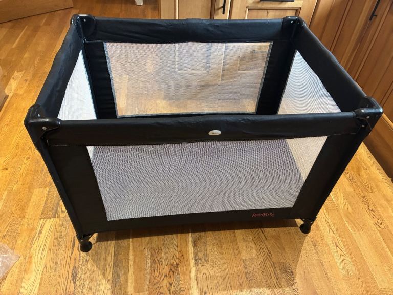 Red Kite Travel Cot Black Folding Baby Travel Cot Playpen with Mattress