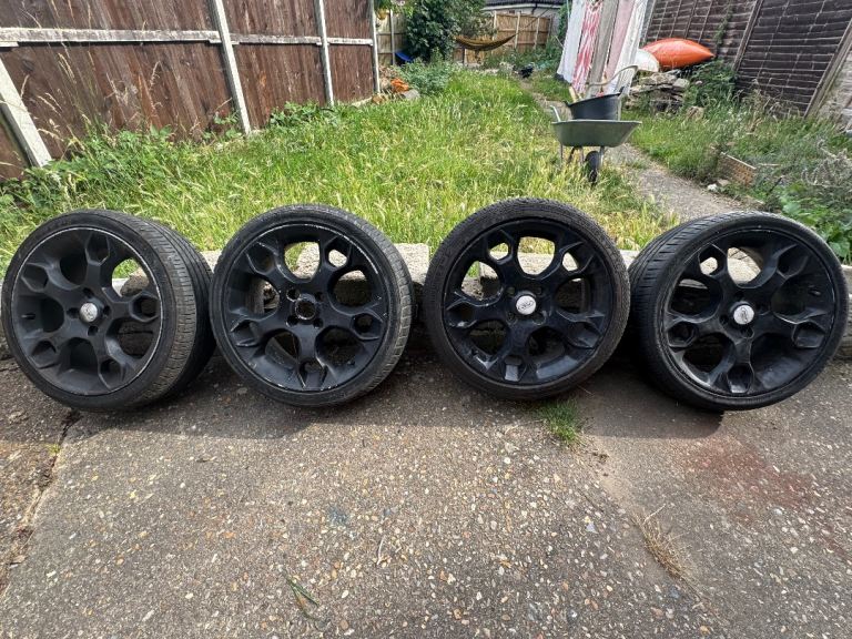 Genuine Ford Fiesta ST 17” Alloy Wheels x4 - Spares/Refurb