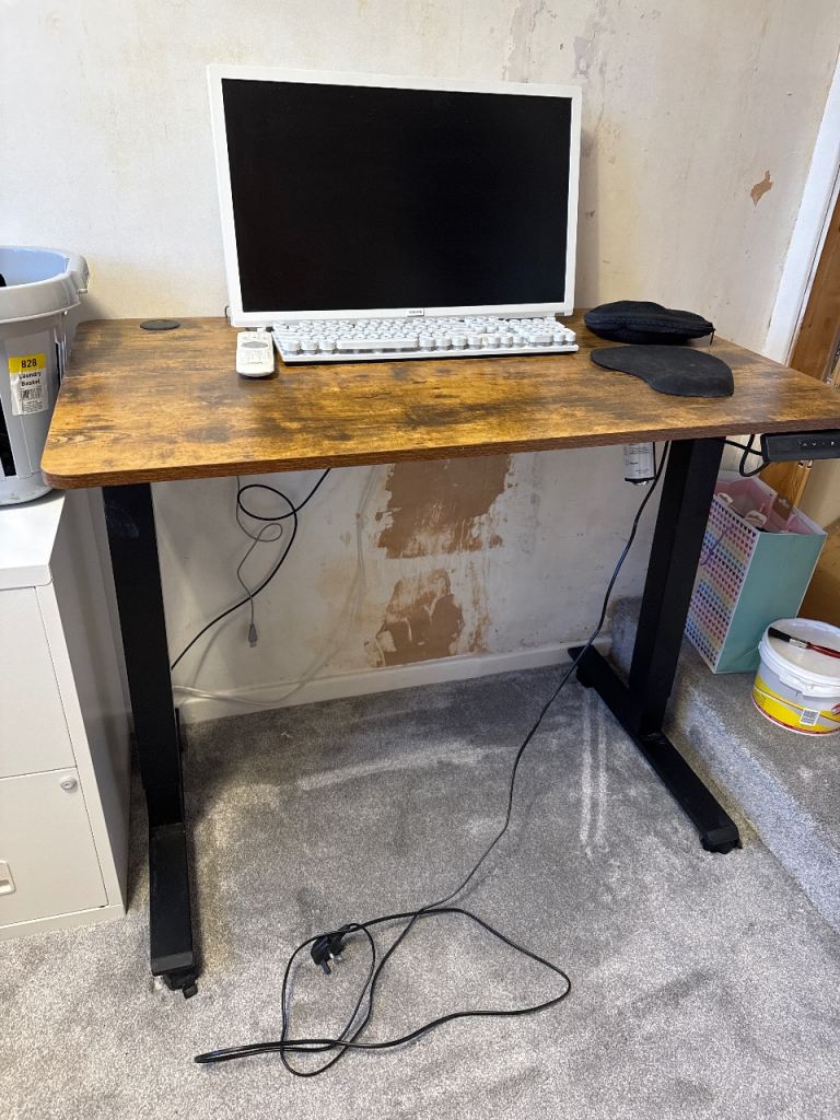 Stand up desk electric 