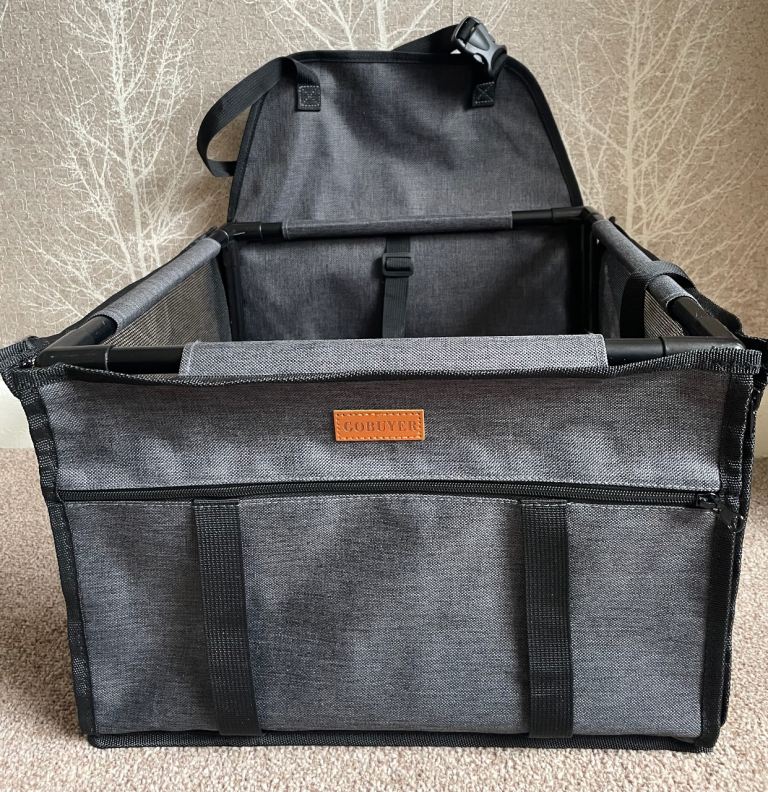 Dog car seat for smaller dogs 