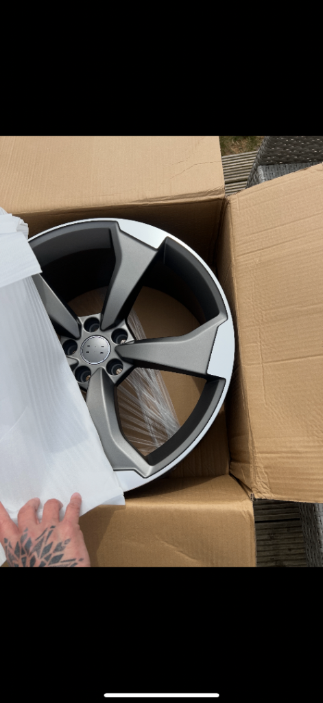   Car parts- Audi rotars brand new