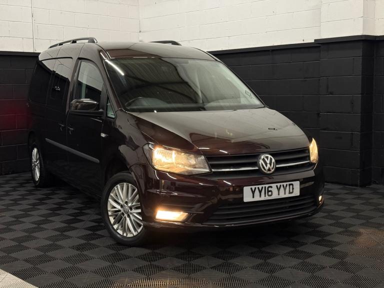 2016 16 VOLKSWAGEN CADDY MAXI LIFE 2.0 TDI DSG WAV 5 SEAT BLACKBERRY PURPLE EU6