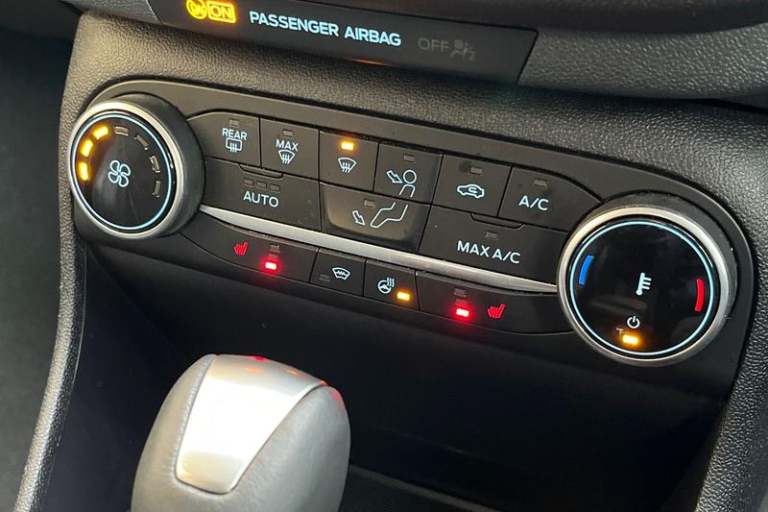 2022 Ford Fiesta 1.0 EcoBoost Hybrid mHEV 125 Titanium X 5dr Auto HATCHBACK PETROL Manual