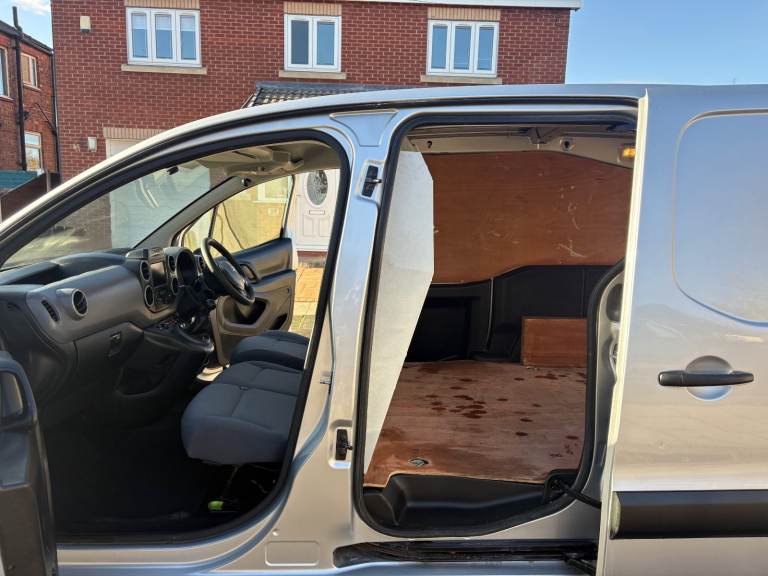 CITROEN BERLINGO Van Very Clean Condition Side loader 