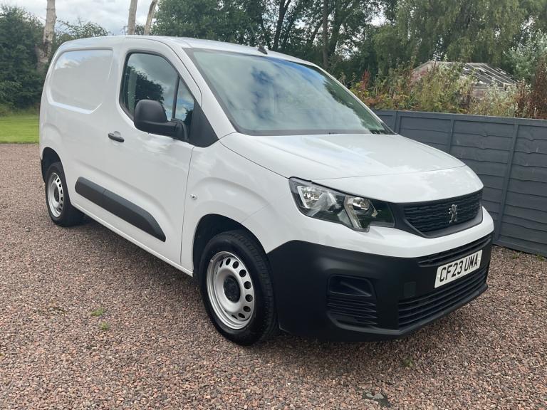 2023 Peugeot Partner 1000 1.5 BlueHDi 100 Professional Premium + Van PANEL VAN Diesel Manual