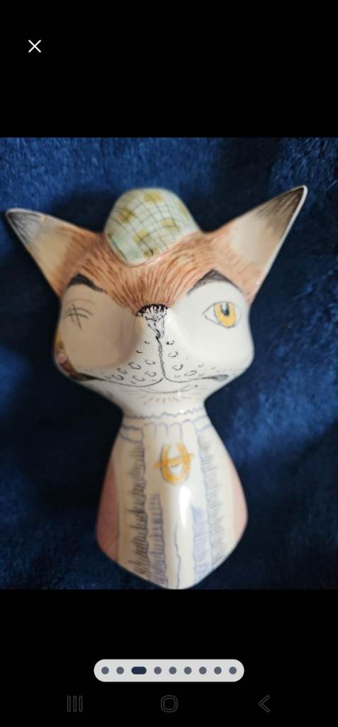 Beswick Fox Money Box