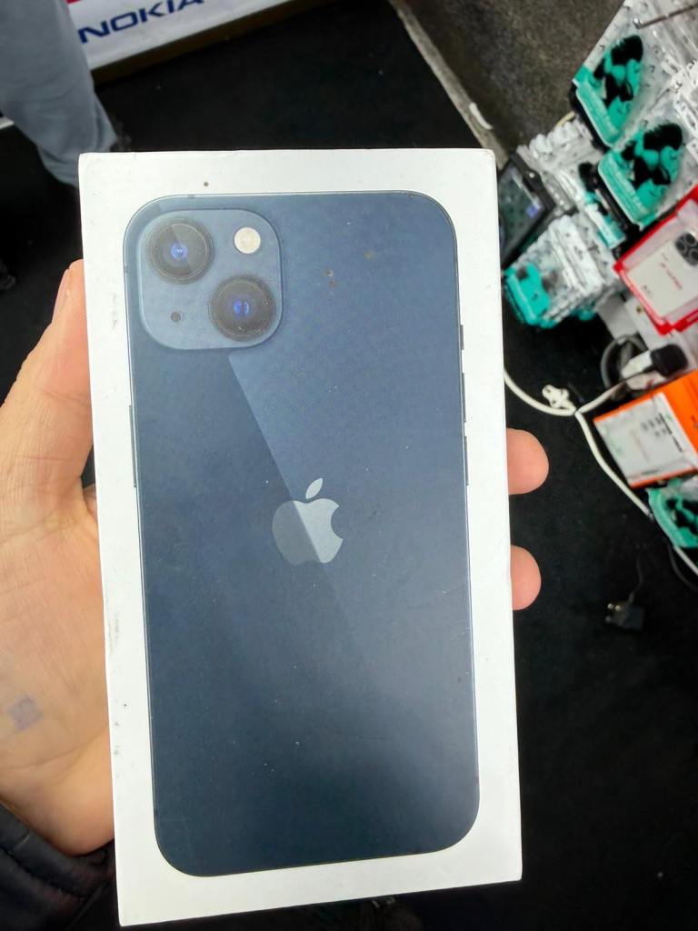 iPhone 13 LIKE NEW BOXED