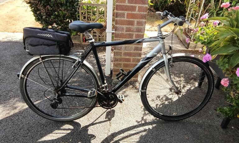 Raleigh 100 Sport Hybrid Road City Bicycle Bike with 21 gears. £40, will consider a close offer.