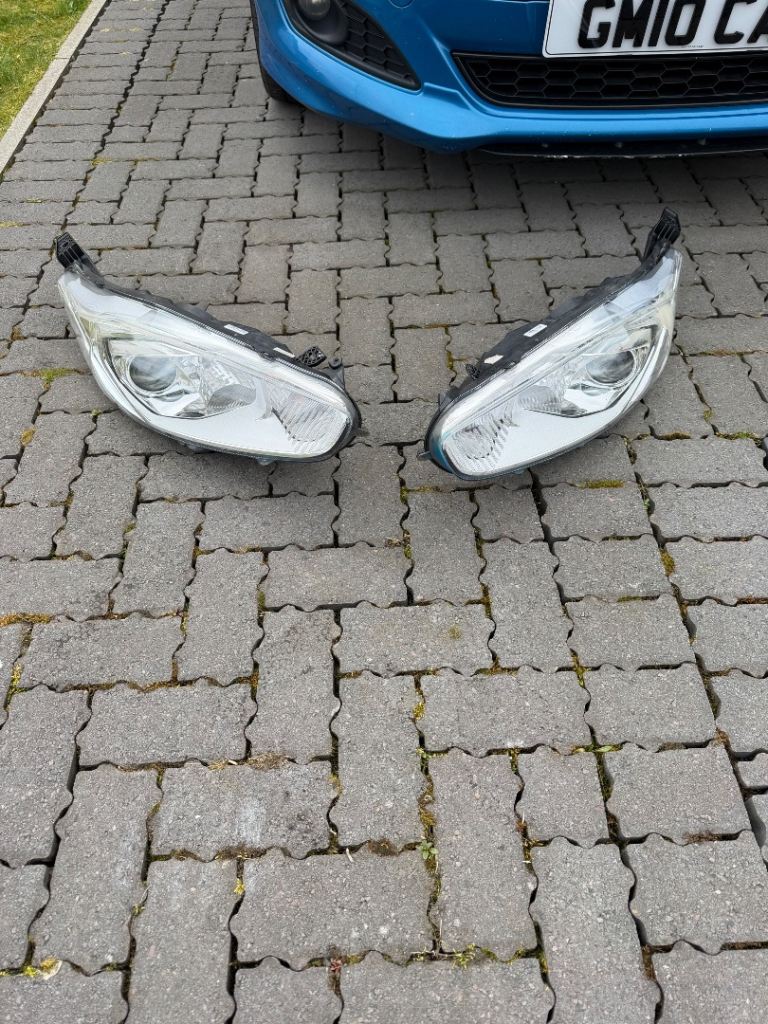 Fiesta Headlights