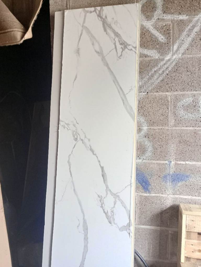 WATERPROOF WALL COVERING FIRESALE.!! REDUCED.!!
