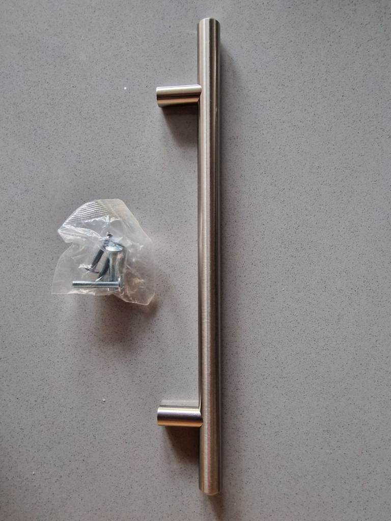 Kitchen door handles